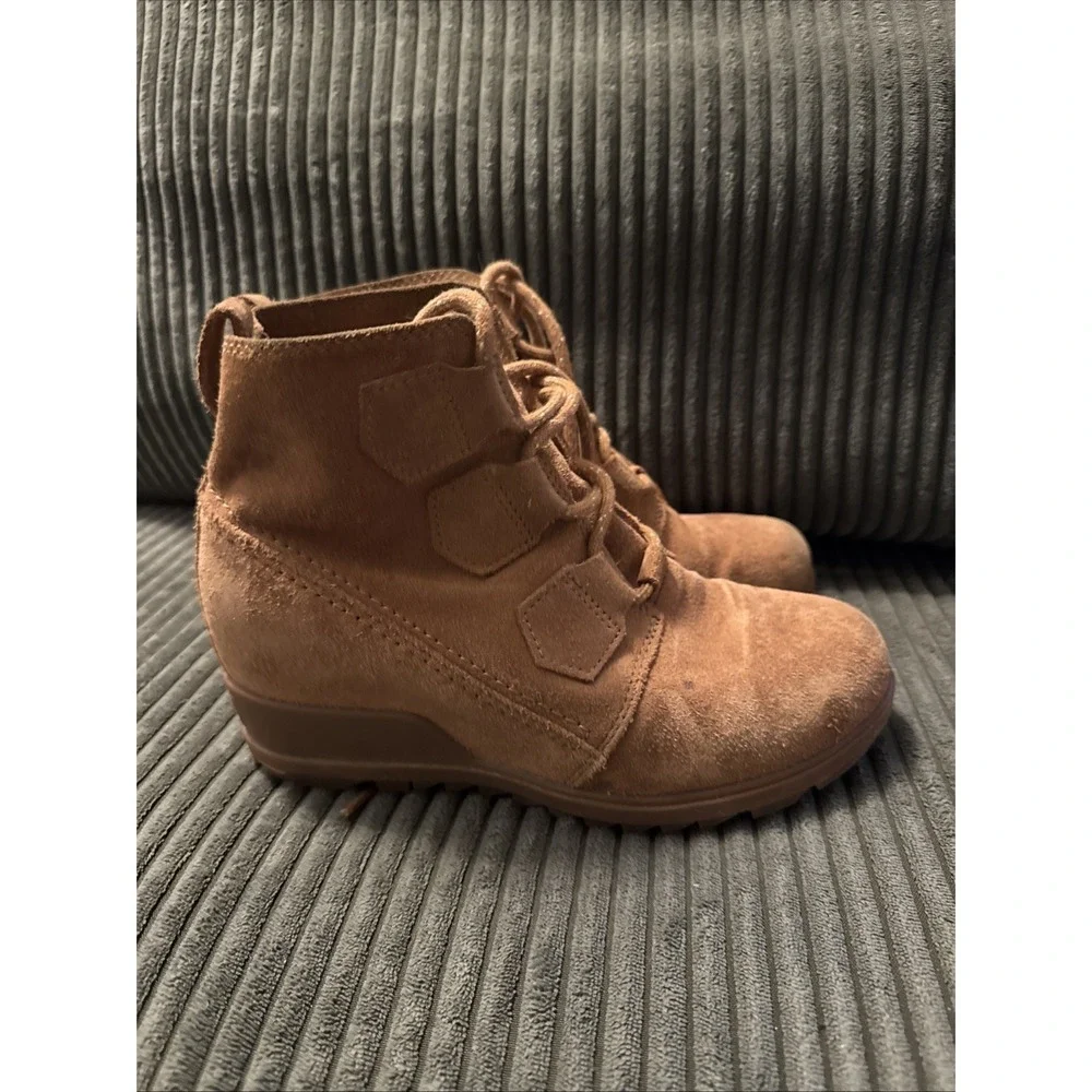 Sorel Womens 6.5 Wedge Boots Ankle Booties Evie Lace Up Suede Camel Brown‎ Tan